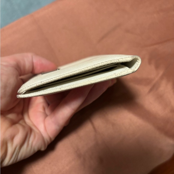 Prada Wallet - Picture 5 of 8